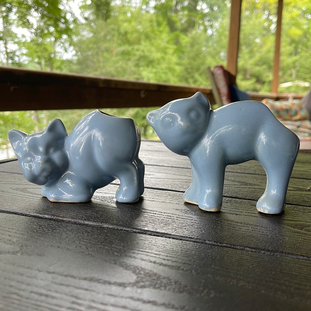 🐱Two Vintage McCoy Ceramic Cat Planters 🌱